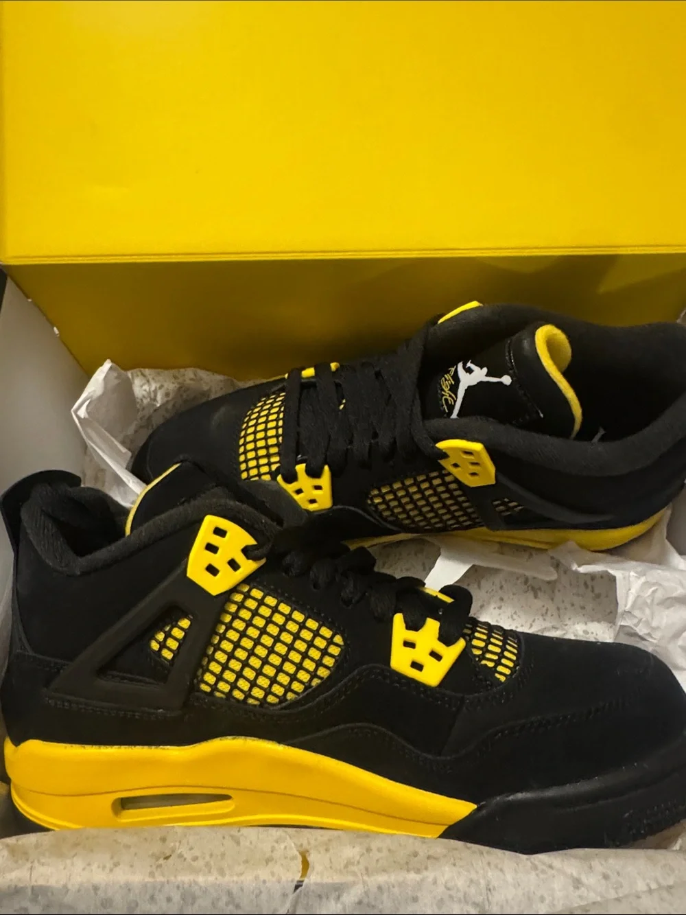 Jordan Kids 4 Retro Sneakers - can fit 7.5 women